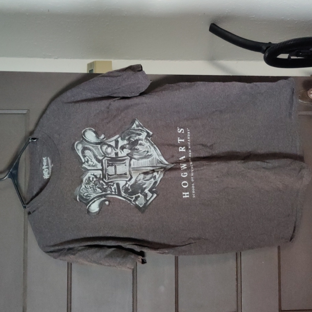 Hogwarts Unisex Tee